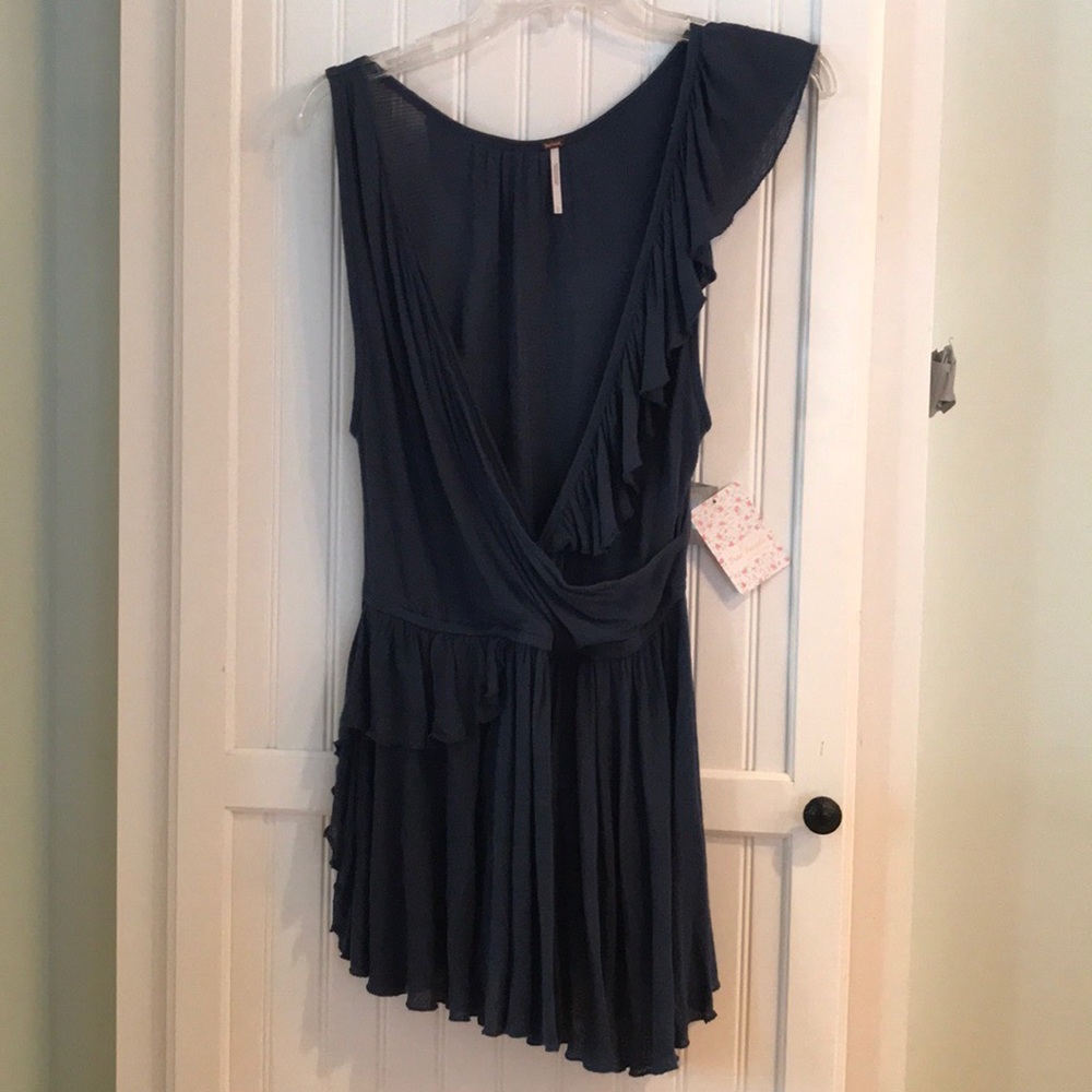 Free People summer navy blue top